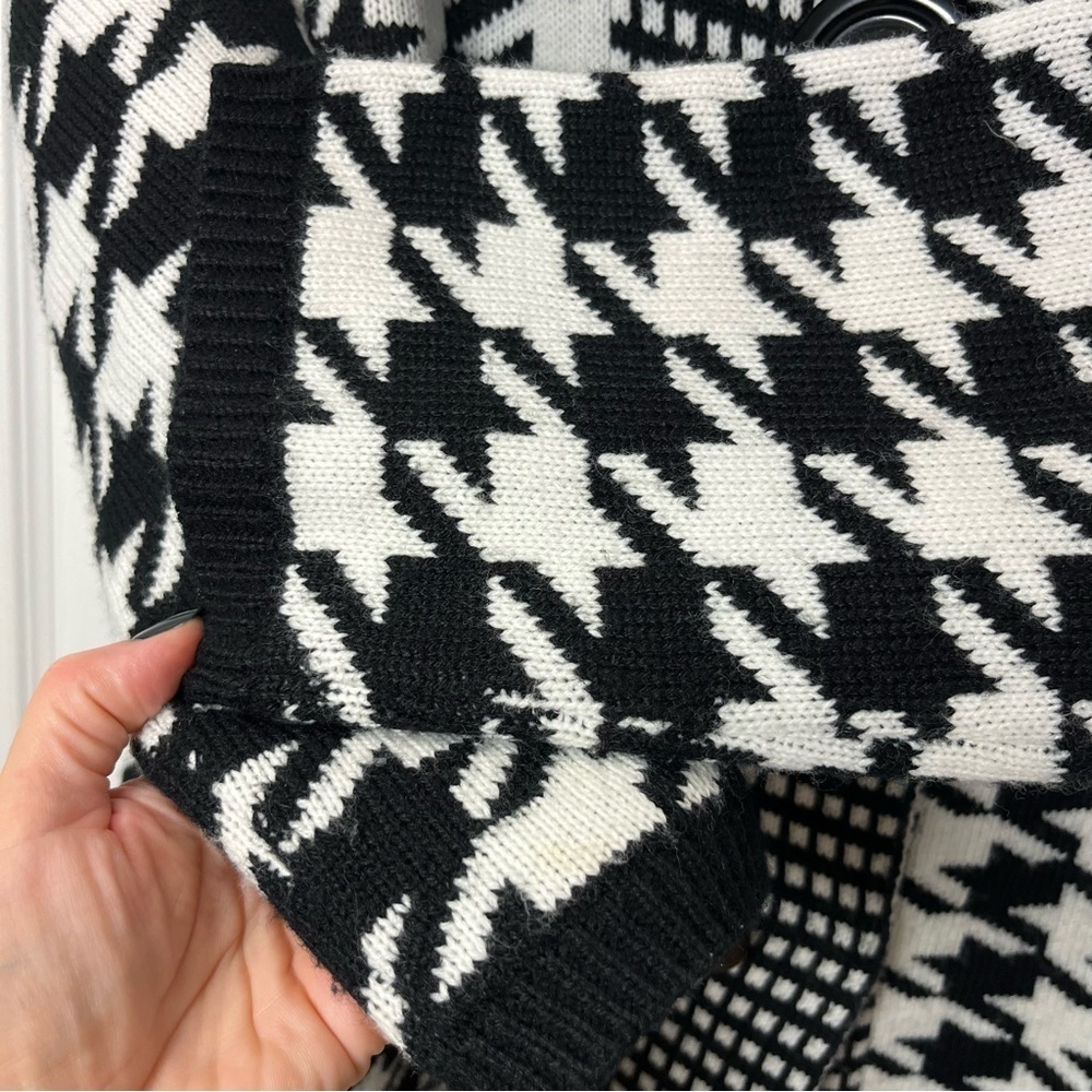 Sioni women Black and White Houndstooth Cardigan sweater blazer size Small - Picture 3 of 12